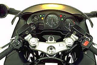 tablecbr.jpg (18736 bytes)